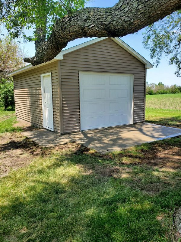 Small shed for lawn tractors